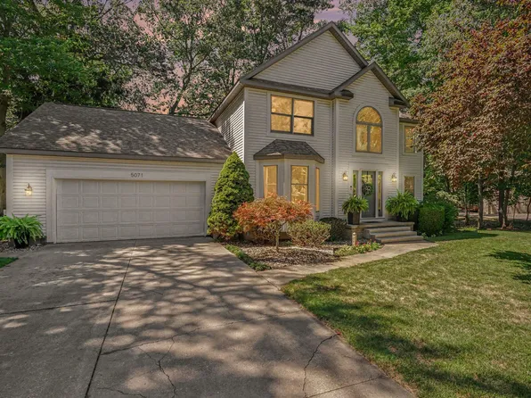 5071 Shady Creek Dr, Muskegon, MI 49441