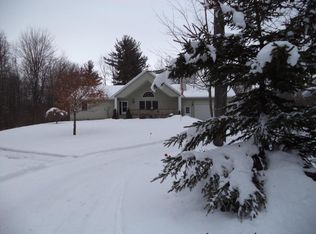 7596 E Cranberry Ln, Muskegon, MI 49442