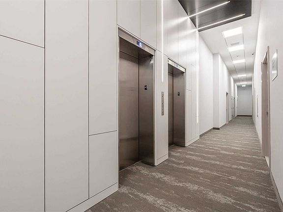 2nd image of 681 Yonge St #107