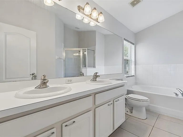 2222 Roanoke Springs Dr — Photo 14