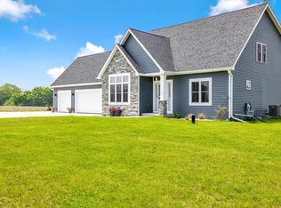 9045 Townline Rd, Kewaskum, WI 53040