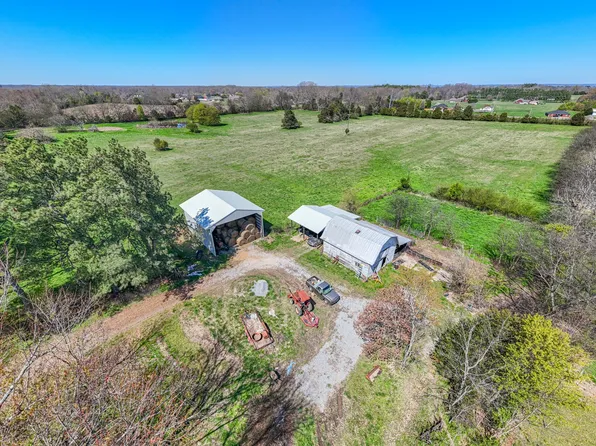 25 Old Huntsville Rd, Fayetteville, TN 37334