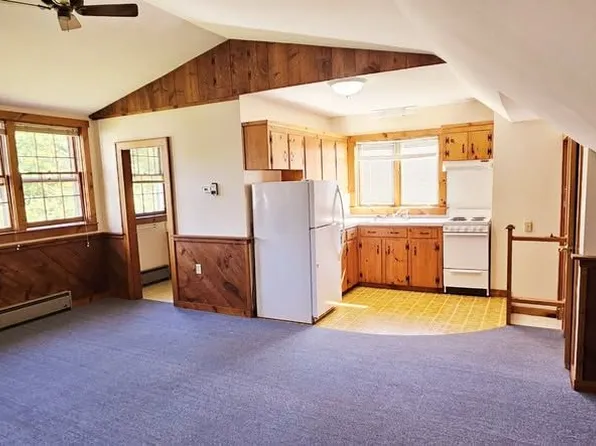 112 Rush Rd #5, Henniker, NH 03242