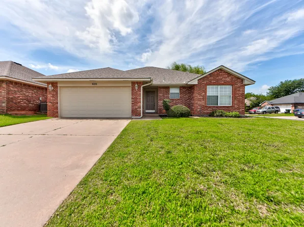 608 Cavecreek St, Norman, OK 73071