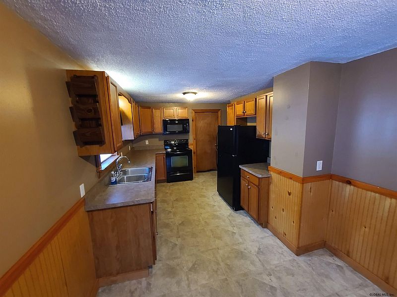 5th image of 108 ALLEN HEIGHTS Road