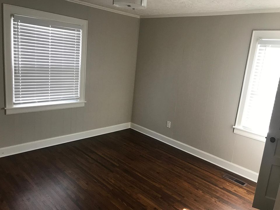 1st image of 303 51st Ave N
