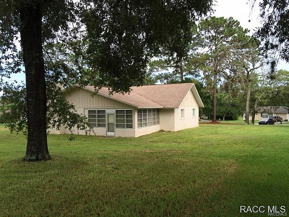 2nd image of 3206 N Brackenfern Pt