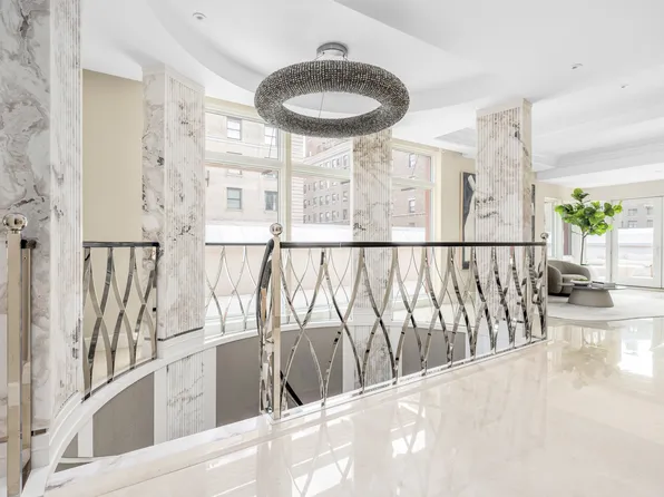 133 East 73rd Street image 21 of 35