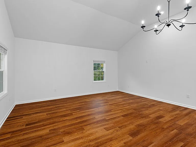 516 Gilmer St — Photo 8