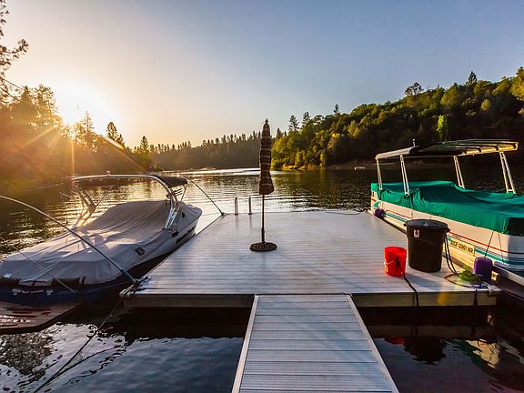 Double dock private launch 
