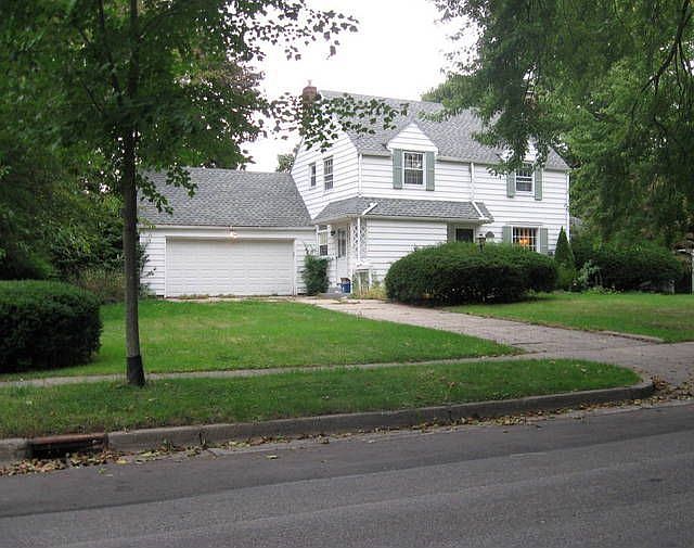 1st image of 705 W Pottawatamie St