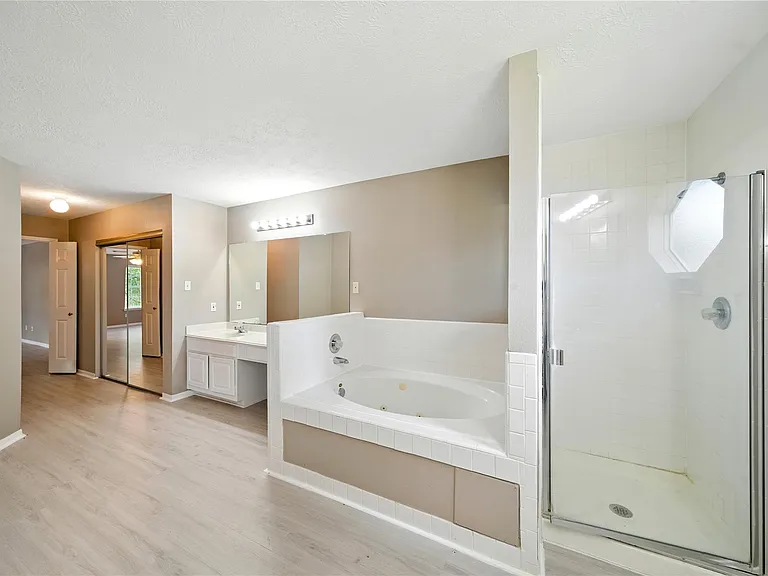 3119 Waters Way Dr — Photo 23