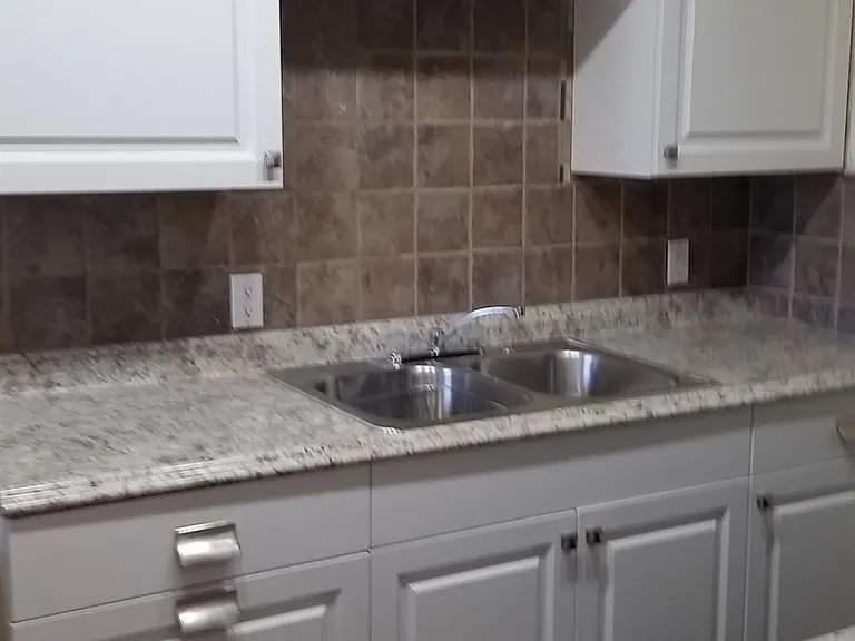 512 Phoenix Ave #1 — Photo 11