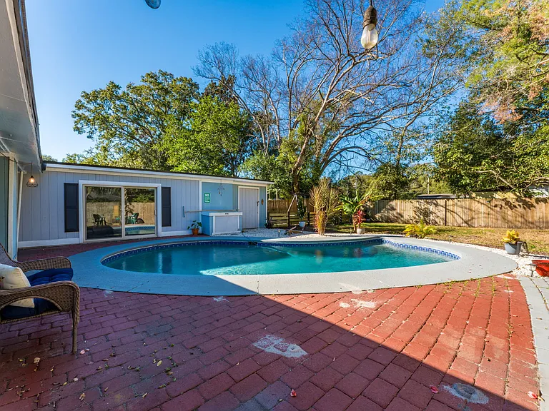10330 Agave Rd — Photo 33