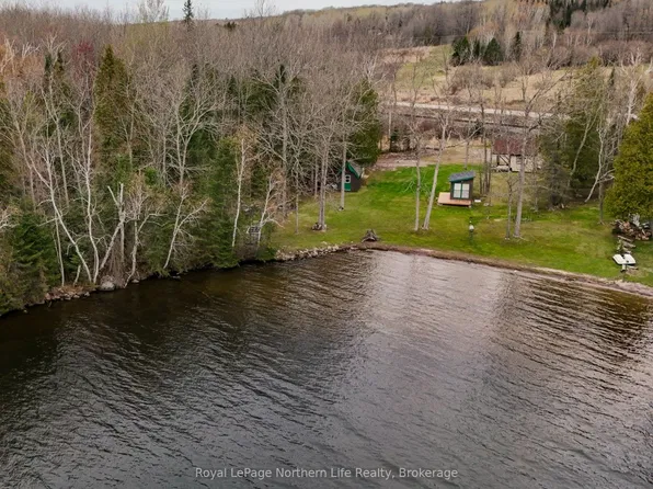 2 Cedar Ln, Bonfield, ON P0H 1E0