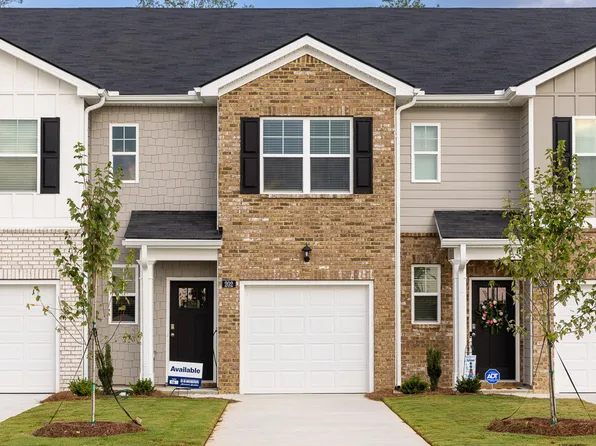 2233 Windward Dr, Stone Mountain, GA 30088