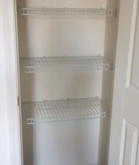 Vessey Park Apartments — Photo 34