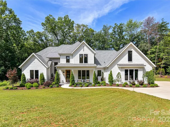 440 Bridlewood Dr, Gold Hill, NC 28071