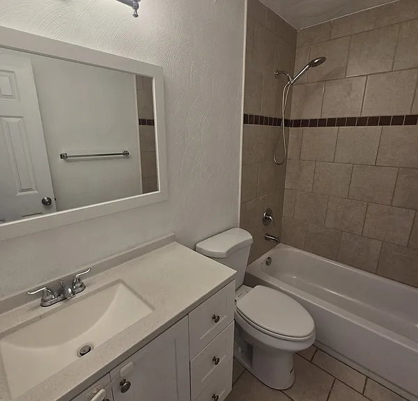 1221 Wingfield Ave — Photo 5