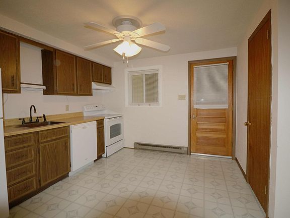 Kitchen, rear entrance, pantry