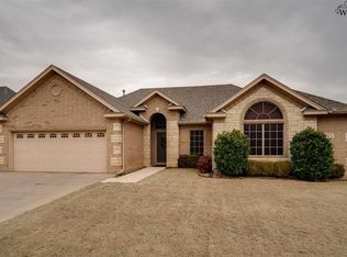 4 Jasmine Ct, Wichita Falls, TX 76310