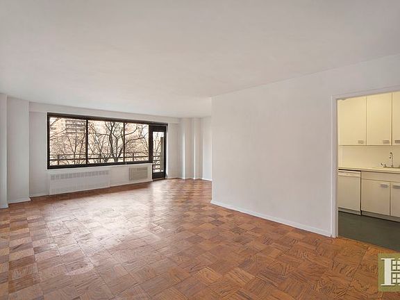 2nd image of 372 Central Park W APT 4N