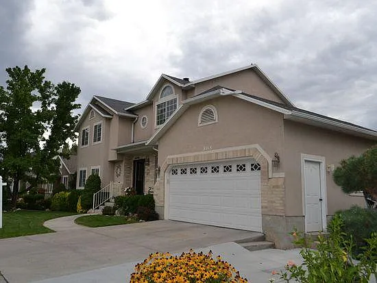 8018 S Twelve Pines Dr — Photo 2