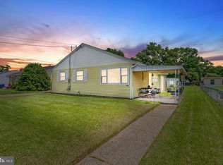 424 Walnut Ave, Gloucester City, NJ 08030