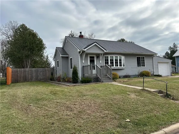 310 South 3rd Street, Black River Falls, WI 54615