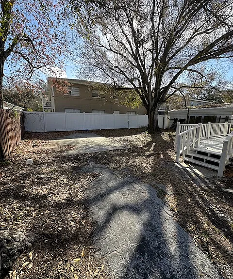 1587 Scranton Ave #B — Photo 16