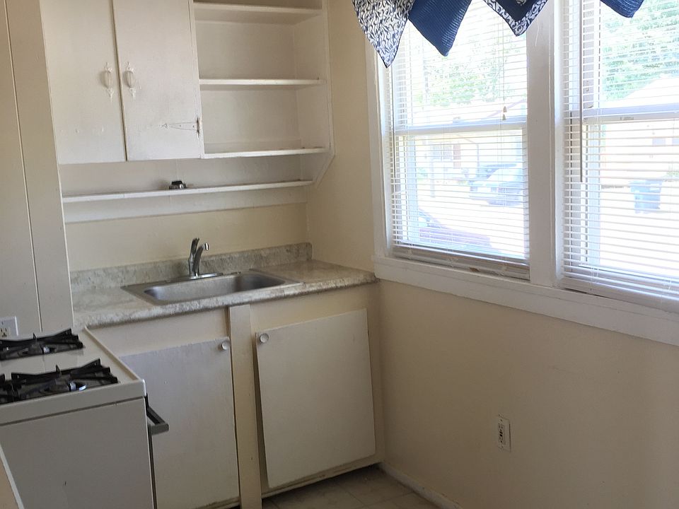 2nd image of 33050 Alamo Ct