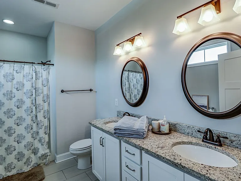 105 Ridgeline Ln — Photo 23