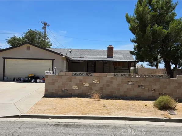 2892 Benito Ave, Mojave, CA 93501