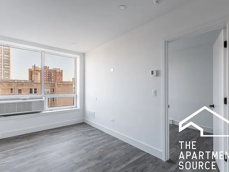 941 W Carmen Ave #405 — Photo 8