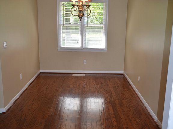 5th image of 221 Wyatt Henry Ln SE