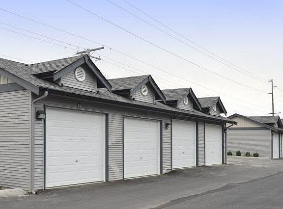 2nd image of 422 SW Hayworth Dr Unit G302