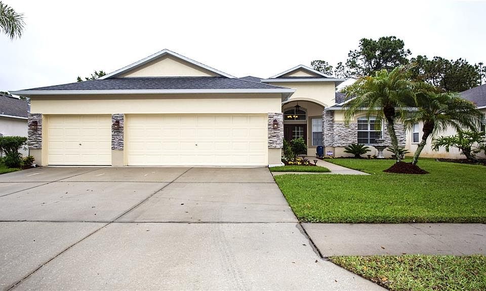 1st image of 19159 Meadow Pine Dr