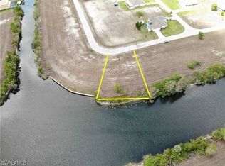 1704 NE 42nd Ter, Cape Coral, FL 33909