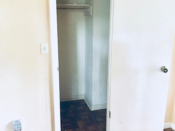 3rd image of 1196 SE Magnolia Loop