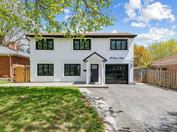 225 Lucas St, Richmond Hill, ON L4C 4P9