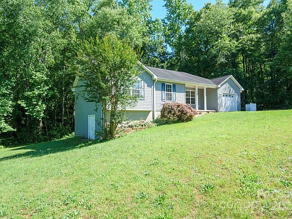 3rd image of 1958 Bakers Glade Ln