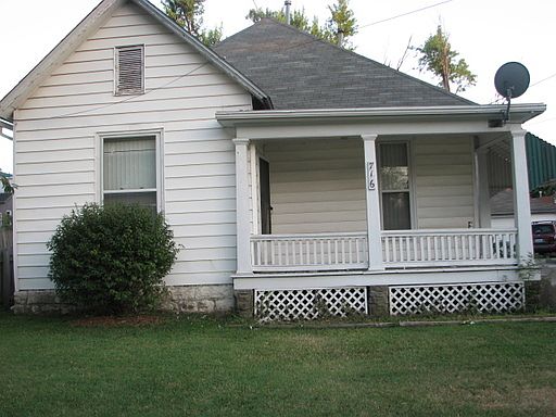 2nd image of 716 W Mount Vernon St
