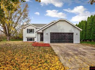 2308 Fair St, Mankato, MN 56001