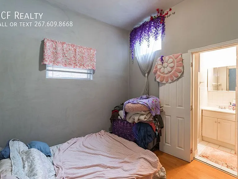 2123 Spring Garden St #2F — Photo 3