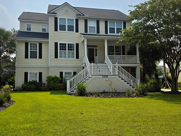 3518 Stockton Dr — Photo 1