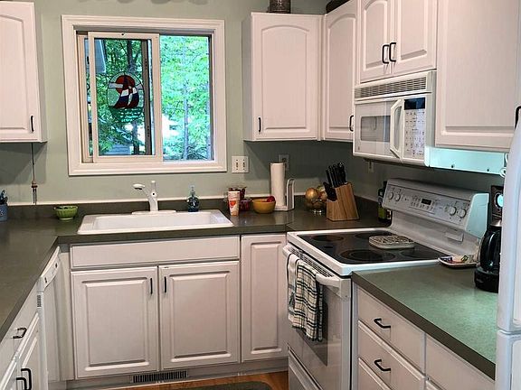 4th image of 09190 N Pointe Woods Dr