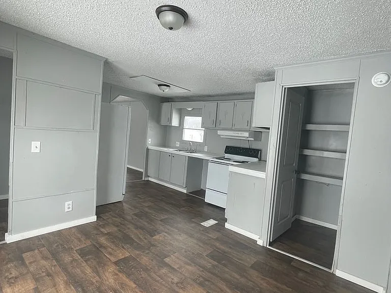 354 Joyner Loop — Photo 20