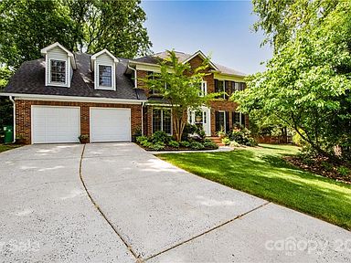 14605 Hanloch Ct Charlotte Nc 28262 Mls 3743077 Zillow