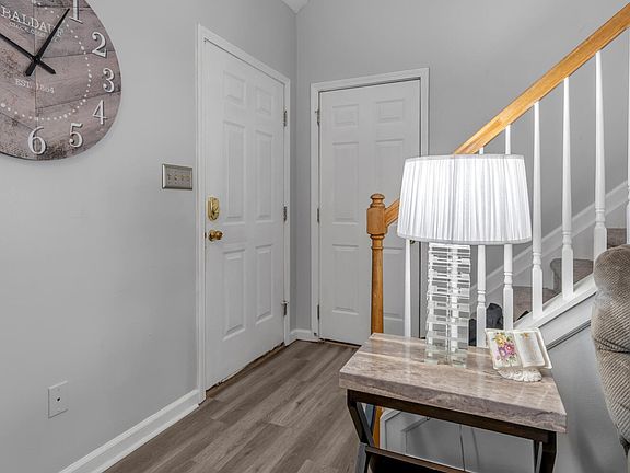 5th image of 3601 White Pine Dr