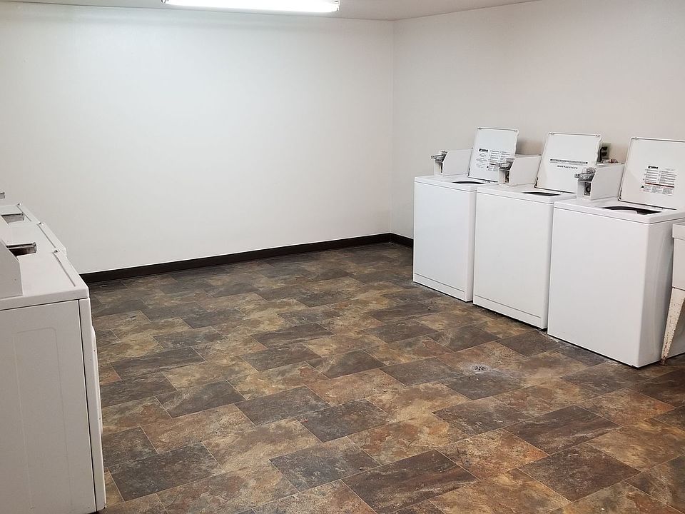 Tennyson Heights Apartments 37103714 Packers Ave Madison WI Zillow